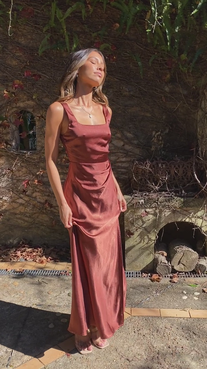 Alaria Maxi Dress - Rust