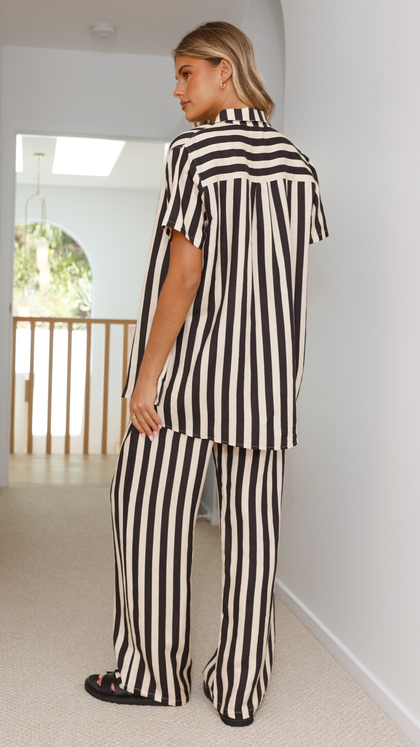 Essie Shirt - Black/Beige Stripe